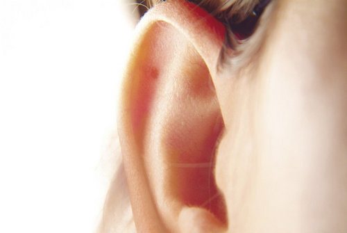 черные точки в ушах как избавится советы и рекомендации